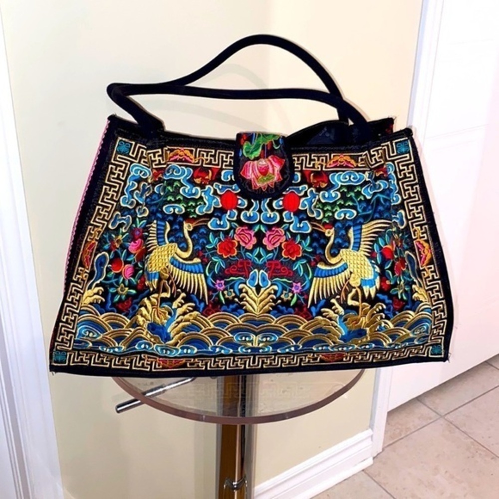 🆕Meiying Hand Made Embroidery  Tote Bag 🌺